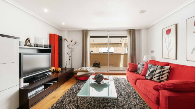 Роскошный пентхаус в сердце Торревьехи с террасой и гаражом