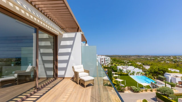 Роскошь и комфорт в пентхаусе на лучшем гольф-курорте Испании