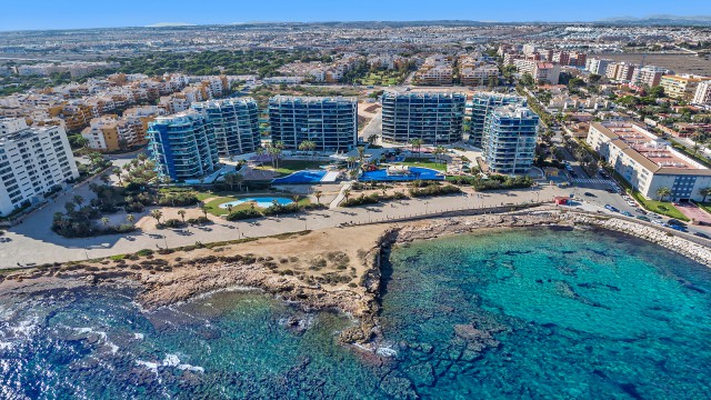 Элитная квартира с панорамным видом на море в Sea Senses