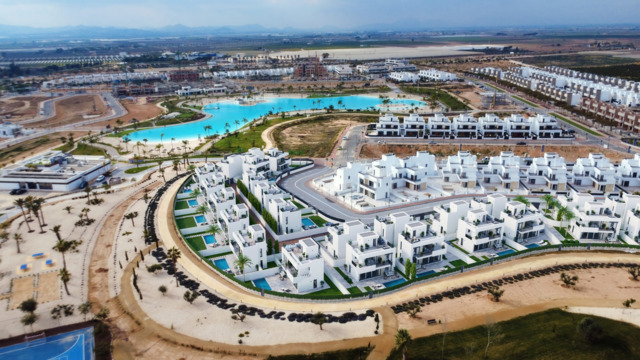 Новая вилла с тремя спальнями в Santa Rosalia