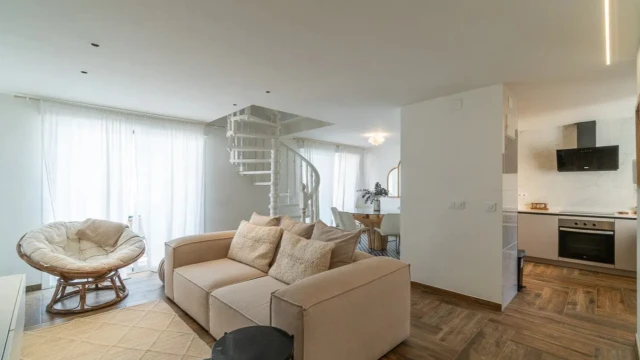 Пентхаус с видом на море в центре Ла Мата