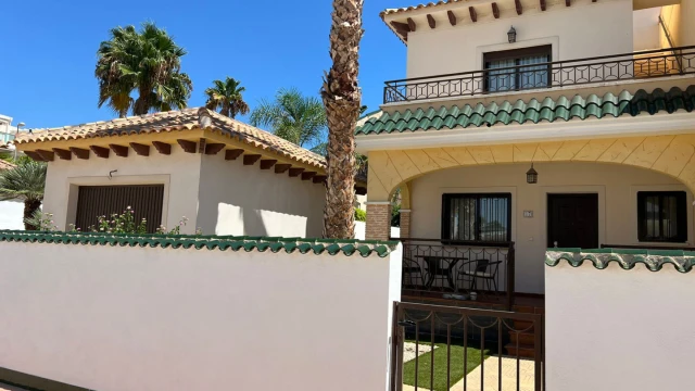 Таунхаус с тремя спальнями в Ciudad Quesada