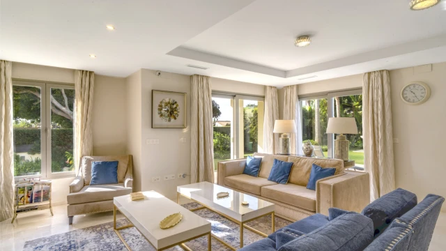 Роскошная вилла El Rosario, Marbella