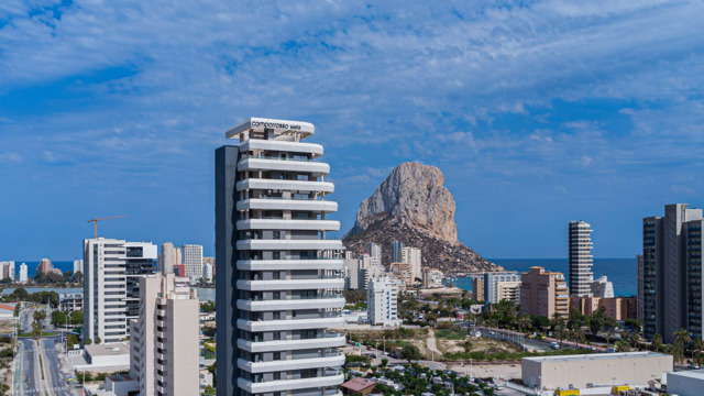 Шикарные апартаменты с видом на море в городе Кальпе