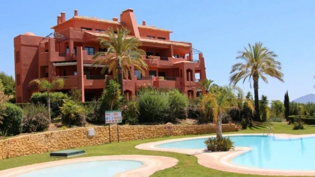 Квартира с двумя спальнями в комплексе Los Altos в Sierra Cortina