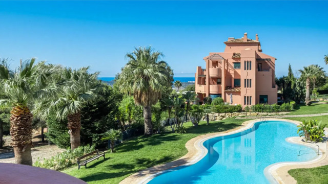 Квартира с двумя спальнями в комплексе Los Altos в Sierra Cortina