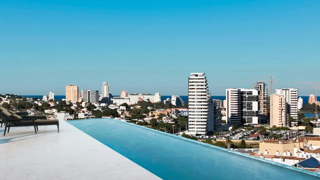 Комфортабельные апартаменты от застройщика в Кальпе