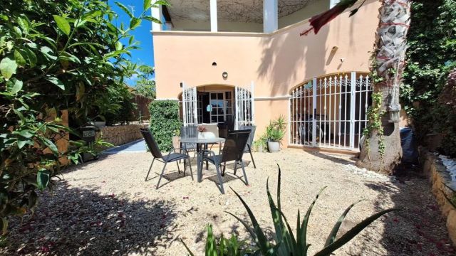 Уникальный таунхаус в Golf Bahía, Sierra Cortina