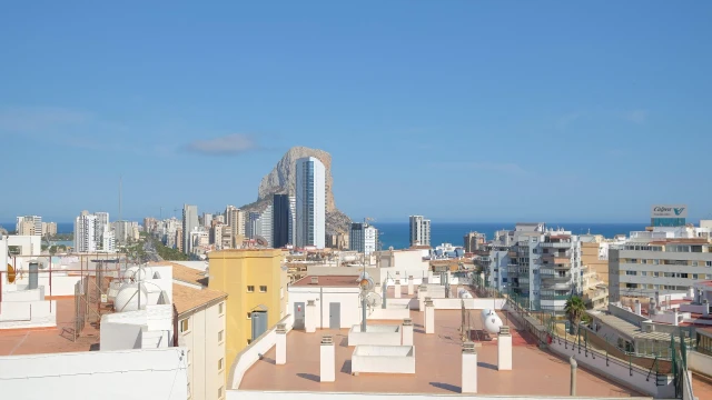 Просторная квартира в отличном состоянии в Кальпе