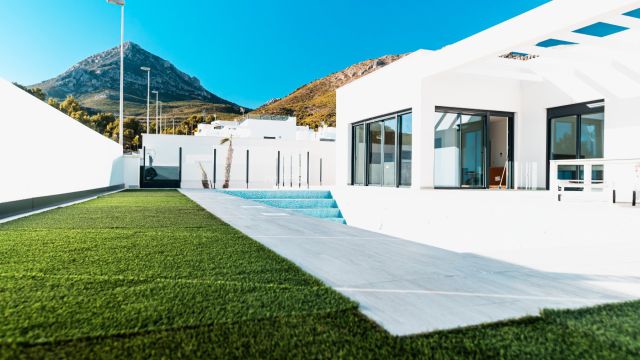 Современная вилла в городе Полоп