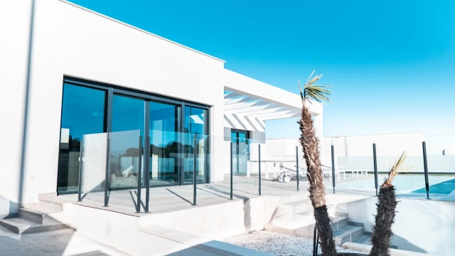 Современная вилла в городе Полоп