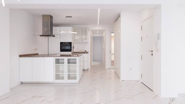 Просторная квартира в центре Кальпе