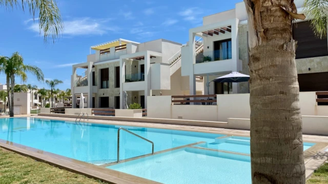 Бунгало на нижнем этаже с 2 спальнями Los Balcones