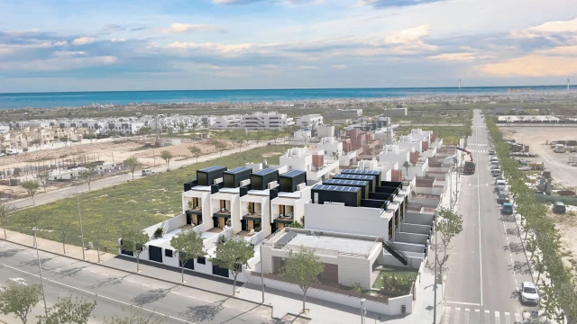 Комфортабельный таунхаус в Pilar de la Horadada