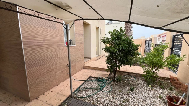 Уютный дом с садом в Ciudad Quesada