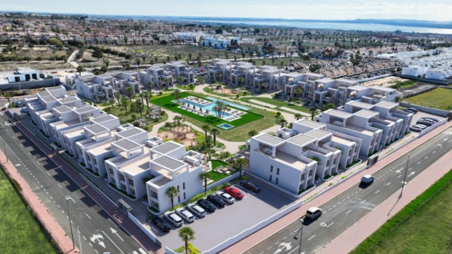 Частный жилой комплекс в Аликанте - квартиры от 74 до 86 м²