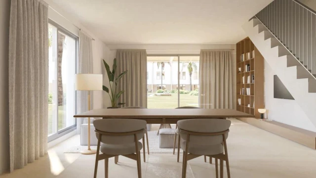 Эксклюзивный комплекс таунхаусов в Дении у моря