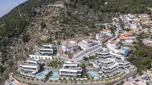 Эксклюзивное предложение: 6 вилл в Кальпе с потрясающими видами