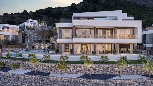 Эксклюзивные виллы с видом на море в Кальпе: роскошь и комфорт!