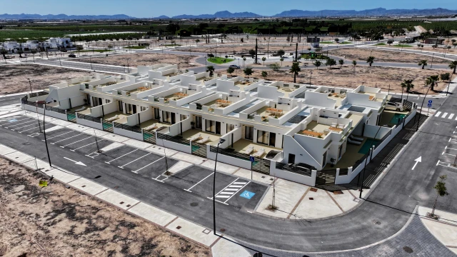 Новый уровень жизни в Мурсии: роскошные виллы с бассейном и солярием