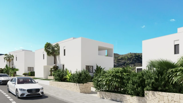 Роскошные апартаменты с видом на зеленые зоны и горы в уникальном месте, близком ко всему необходимому.