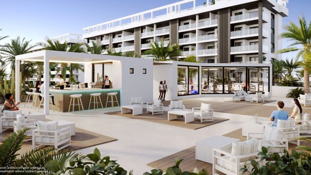 Resort de lujo con vistas al mar en Torrevieja