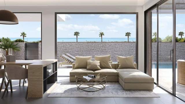 Просторные виллы у моря в тихом районе