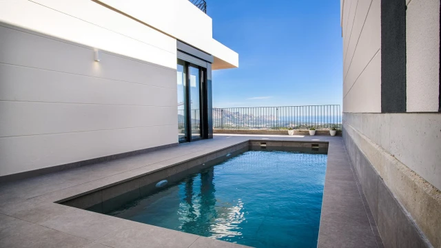 Элитная урбанизация в окружении природы | Недвижимость в Полопе