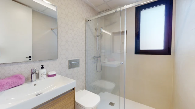 Эксклюзивная вилла с 4 спальнями в Сан-Фульхенсио: современный дом вашей мечты