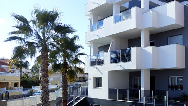 Новая элитная квартира в Ориуэла Коста