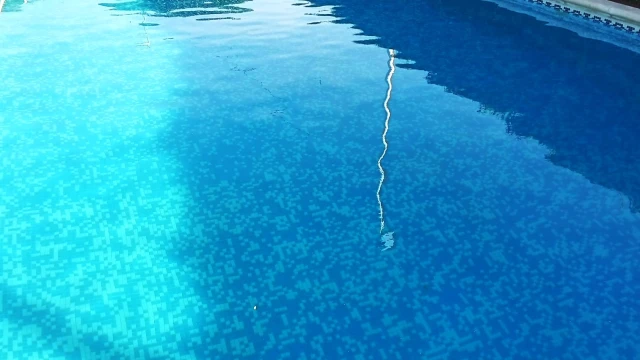 Таунхаус в популярной локации в урбанизации с бассейном