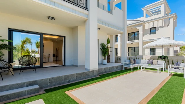 Открой для себя средиземноморский образ жизни своей мечты

Exclusive resort на Costa Blanca: 2 типа жилья, общественный бассейн, близость к пляжам