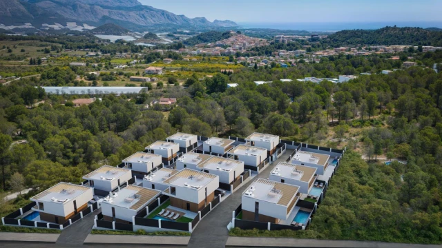 Эксклюзивные виллы в Полопе: комфорт и приватность