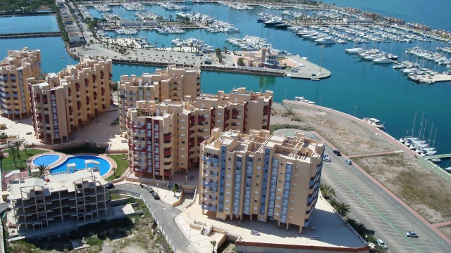 Новый жилой комплекс в Мурсии: качество и комфорт в La Manga Del Mar Menor