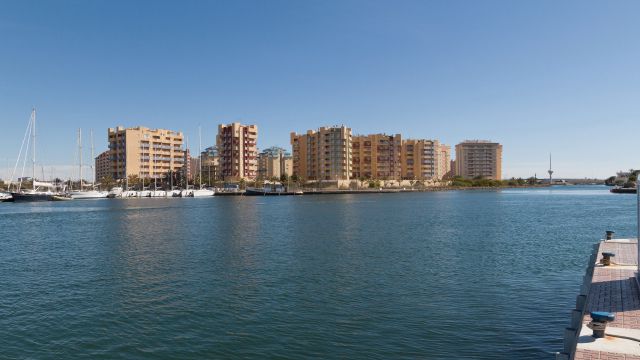 Новый жилой комплекс в Мурсии: качество и комфорт в La Manga Del Mar Menor