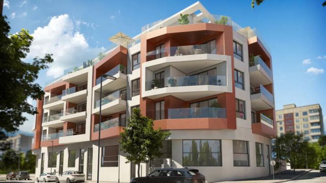 Элегантные апартаменты на второй линии пляжа: жизнь у Средиземного моря