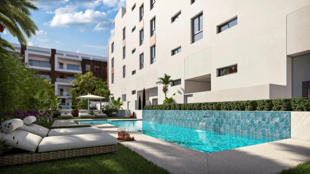 Новые апартаменты вторая линия пляжа: современный дизайн, близость к морю.