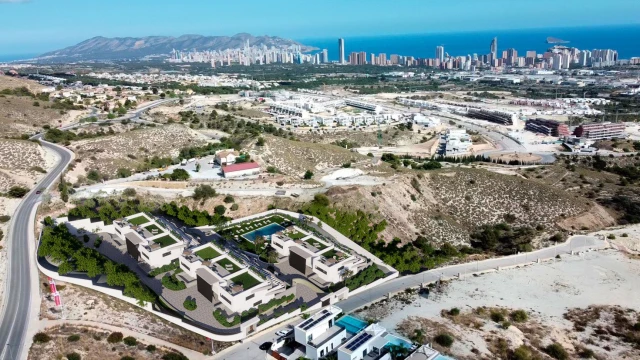 18 роскошных домов с террасами и панорамным видом на Средиземное море