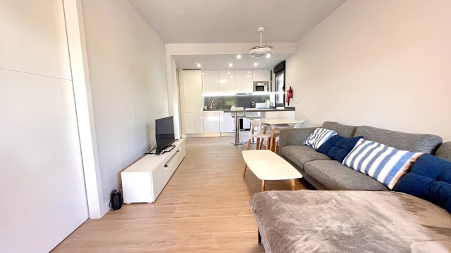 Элегантная 2-комнатная квартира в Urb. Palapa Golf, Вильямартин. Возможность для жилья, отдыха или инвестиций.