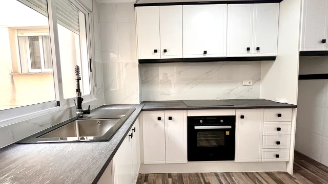 Nowoczesne mieszkanie 2 sypialnie, 2 łazienki w San Miguel de Salinas. Idealne położenie, nowoczesny styl.