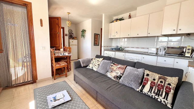 Шикарная квартира в центре Плайя Фламенка, готова к заселению