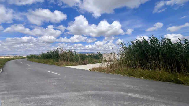 Исключительный урбанистический участок 10 151 м² с видом на горы