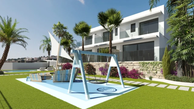 Современные таунхаусы с садом и бассейном рядом с пляжами Финекстрата