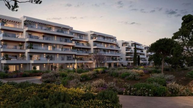 Residencial con terrazas, piscina y servicios a un paso del mar en El Verger