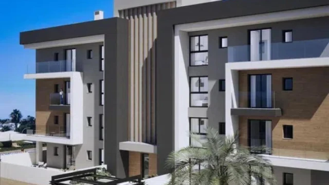 Nowoczesne apartamenty wakacyjne z basenem na dachu, 3 sypialnie, blisko plaży