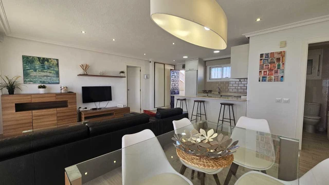 Фронтальная квартира у моря с потрясающим видом в Мил Пальмерас