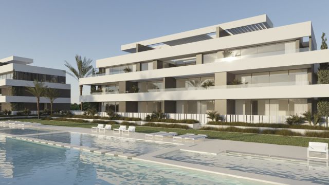 Современные квартиры в жилом комплексе Puerto Azul в Ла Нусиа