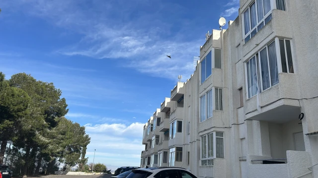 Šviesus studijos tipo butas su panoraminiais vaizdais ir balkonu Vega Bachoje